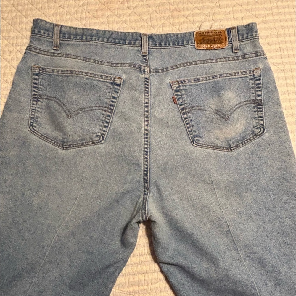 LEVI’S Vintage 540 Orange Tab Leather Patch Relaxed Fit Jeans Made in USA